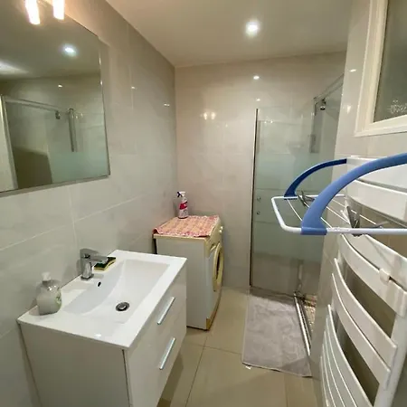 Apartment Holidays Congresses Pool Center Live In Monte Leo
